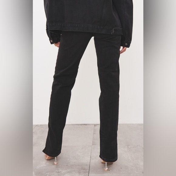 PrettyLittleThing Black Split Hem Jeans, Size 0 - Picture 2 of 12